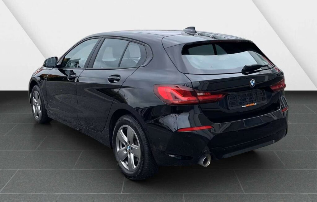 BMW 118i Advantage