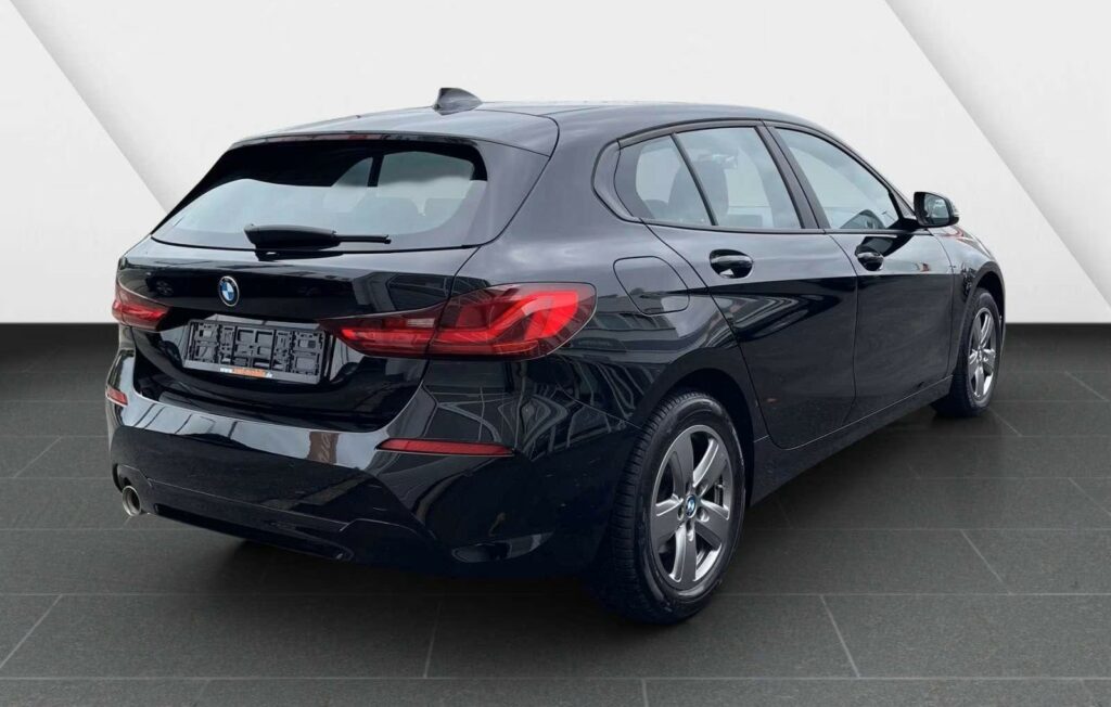 BMW 118i Advantage
