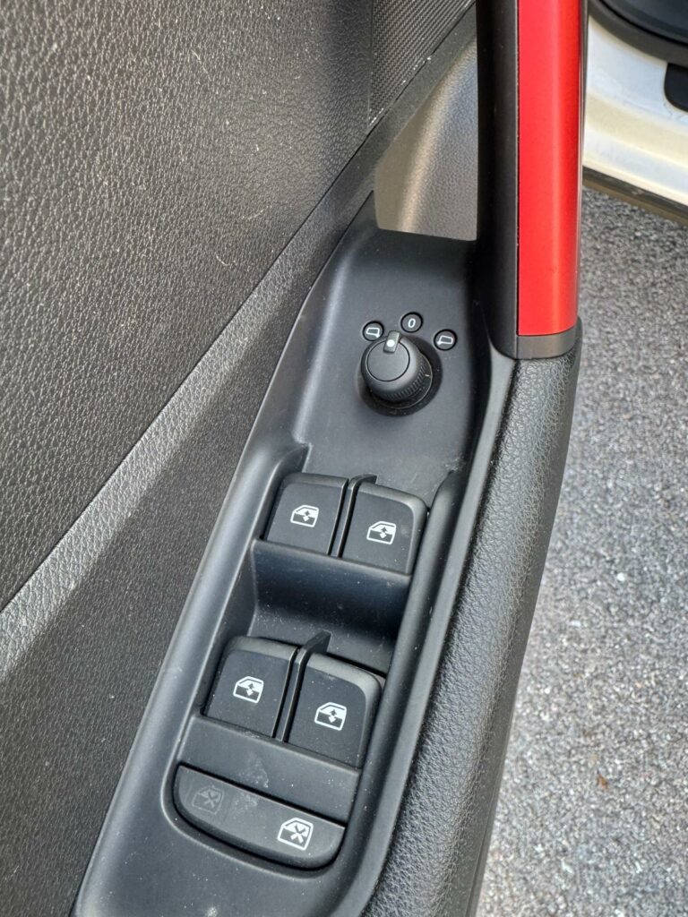 AUDI Q2 35TFSI SPORT