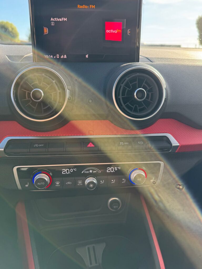 AUDI Q2 35TFSI SPORT